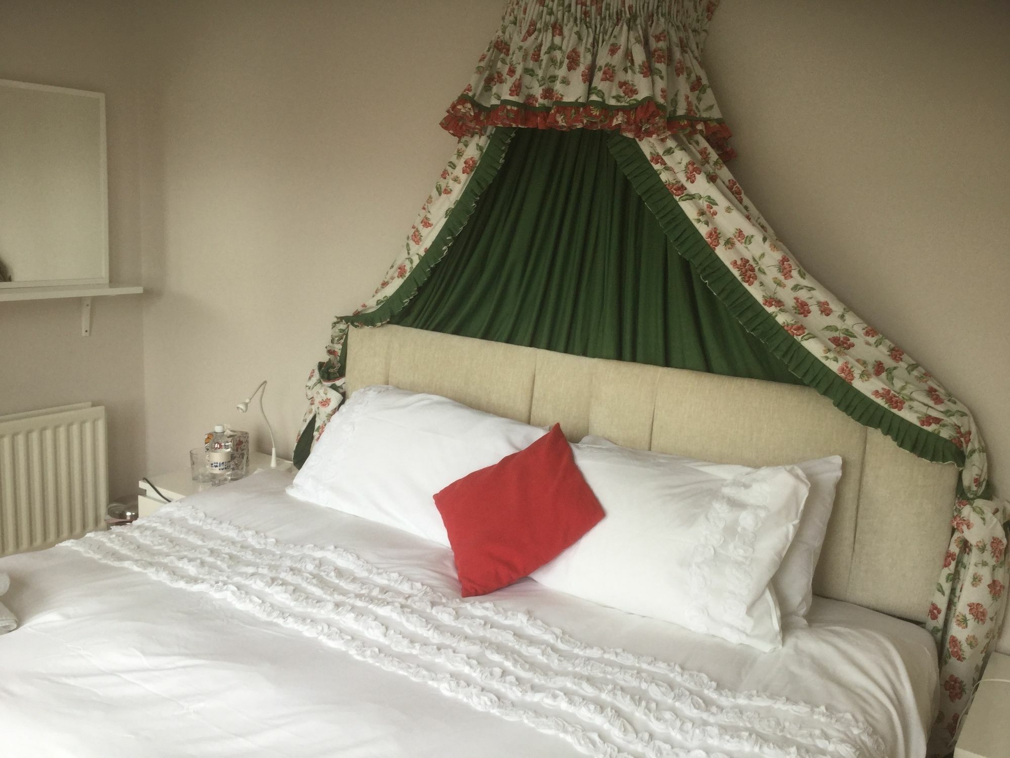 Bed and Breakfast Five Oaks Лондондерри Экстерьер фото